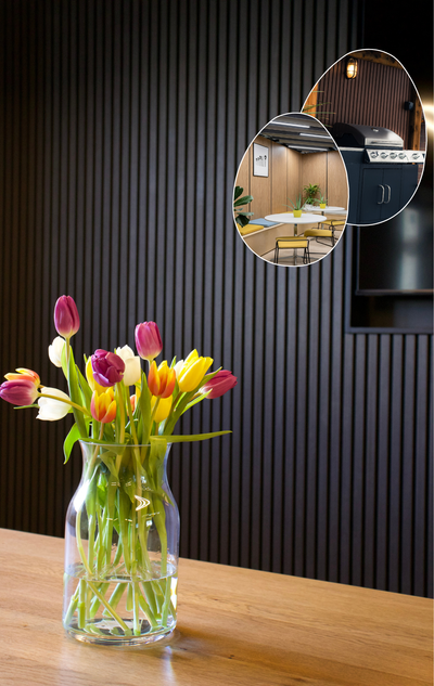 <p>Easter<em> Sale</em></p>