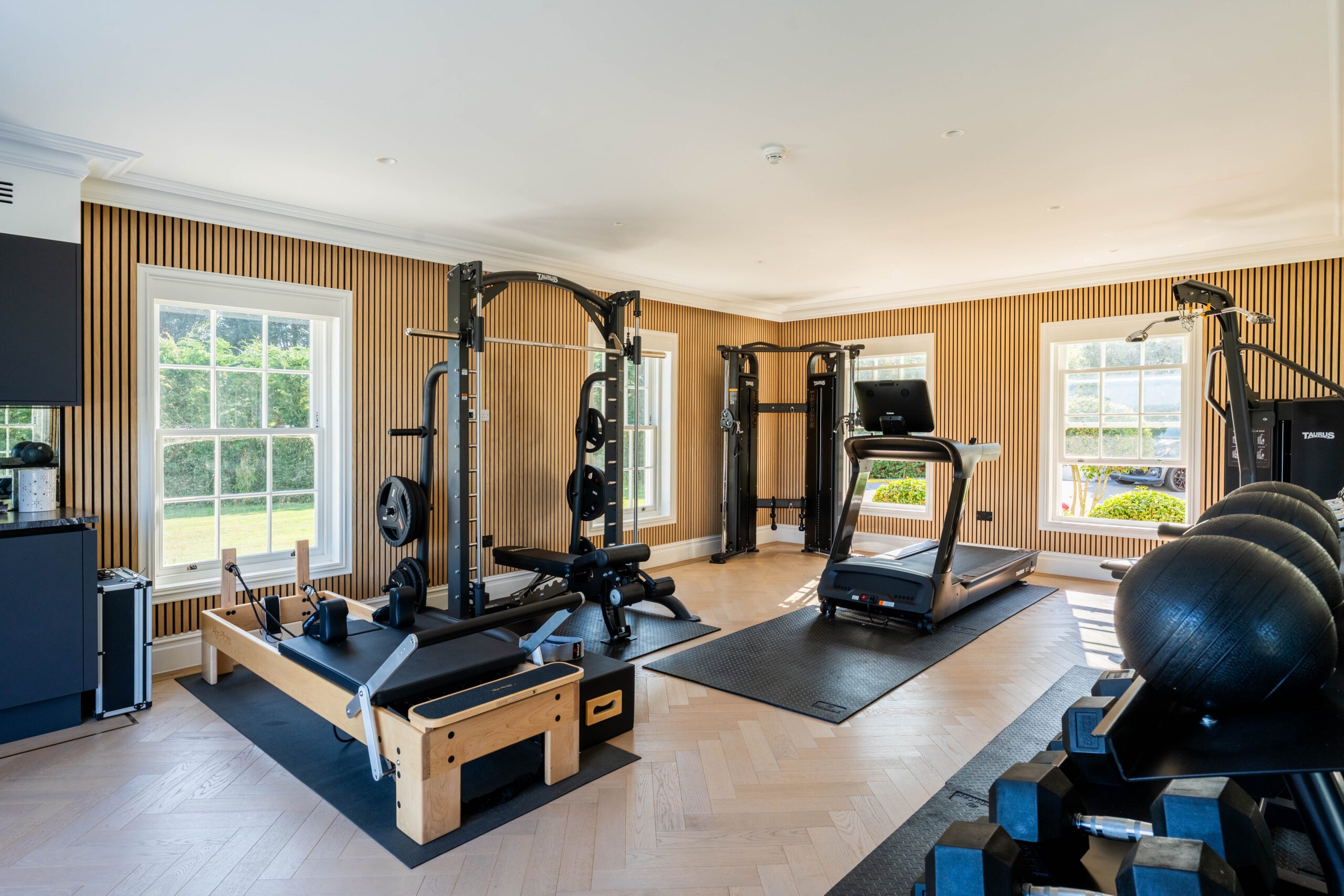 Natural Oak Acoustic Slatwall Sample - Image 5